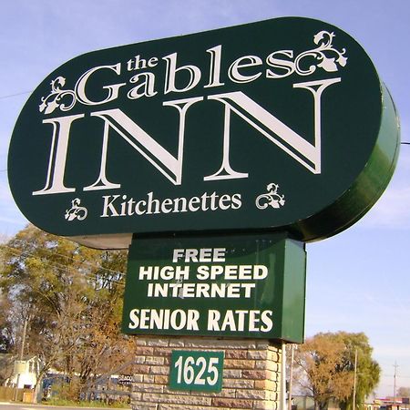 The Gables Inn Sarnia Ngoại thất bức ảnh